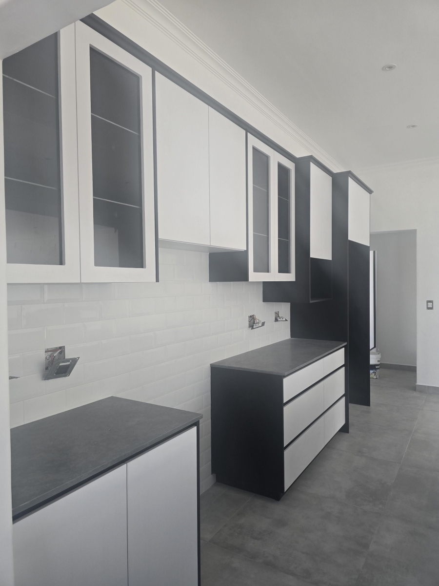 3 Bedroom Property for Sale in Sandy Point Western Cape